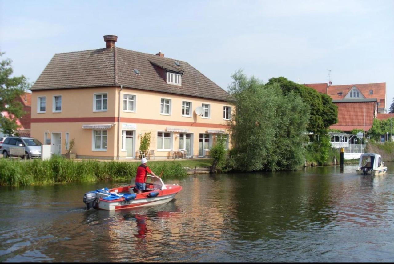 Ferienwohnungen Direkt An Der Elde Lubz Екстер'єр фото